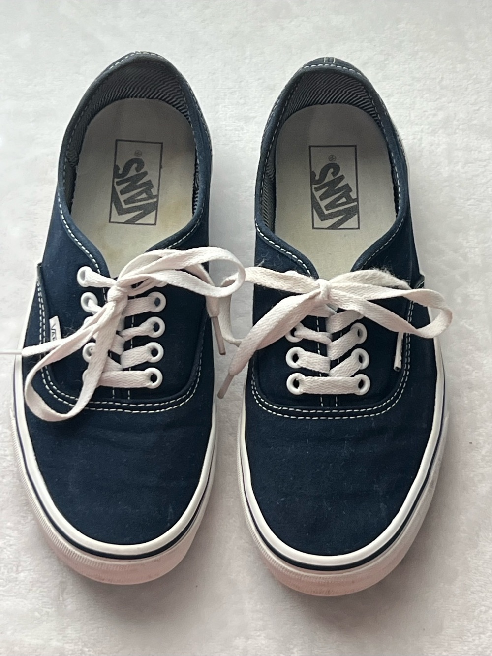 Vans Unisex Navy and White Low-Top Canvas Sneakers Men’s 7.5 / Womens 9 US